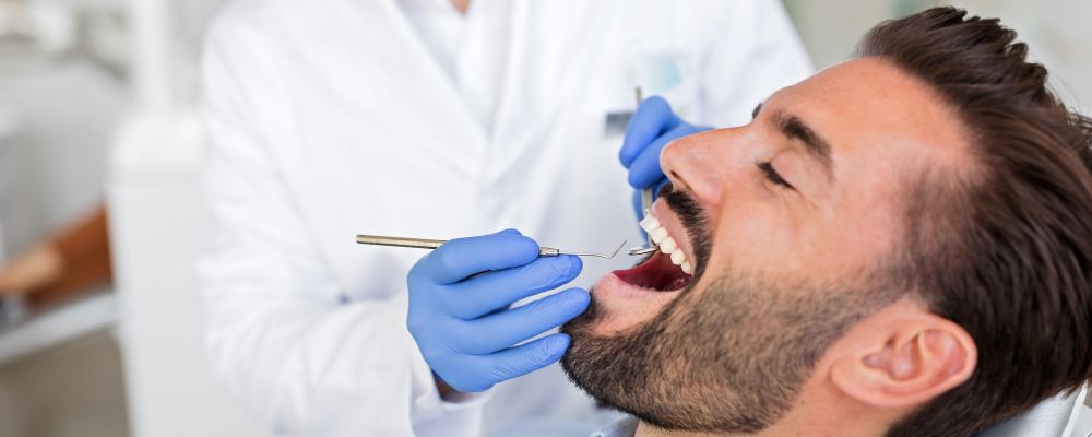 Revisión y diagnóstico dental Granada